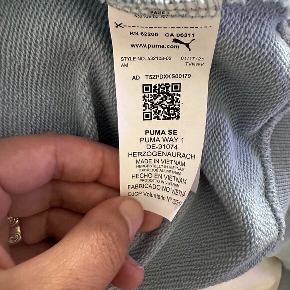 Puma sky blue crewneck sweatshirt with black logo patch - Picture 5 of 5